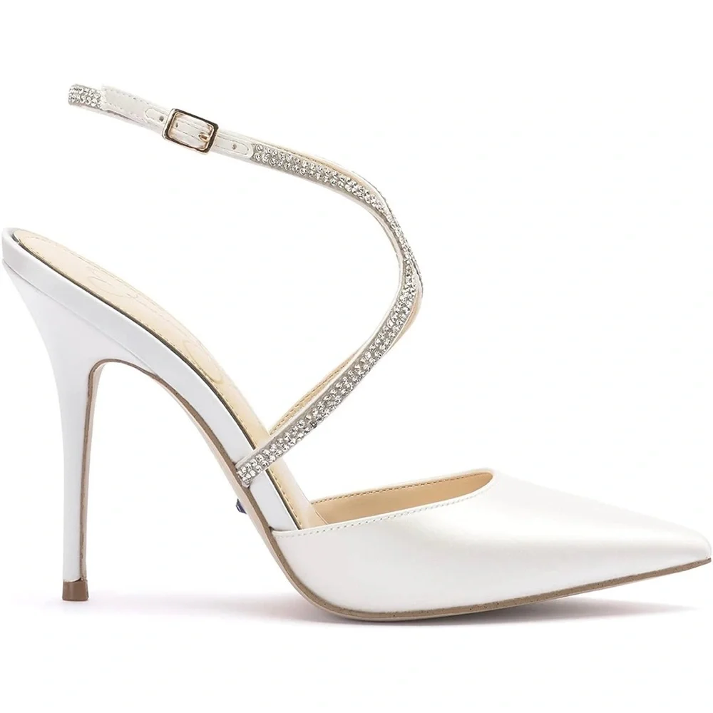 Jessica Simpson Weyemia Pointed Toe Pump - Picture 3 of 6